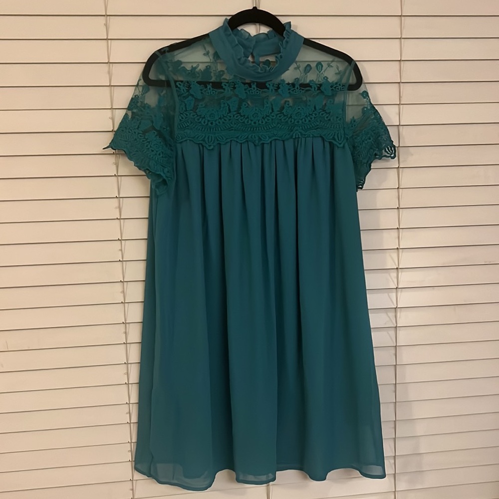 Flowy Teal Lace Dress